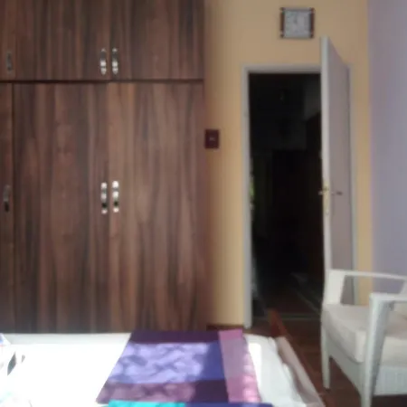 3-bedrooms Flat In The City Centre Of Apartament